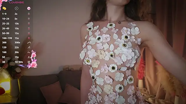 Alika L V online show from March 31, 5:15 pm