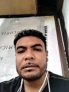 INDO fantasize online show from February 12, 8:14 am