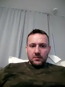 Snapshot of defaktor chatting on February 12, 3:34 pm defaktor online show from February 12, 3:34 pm