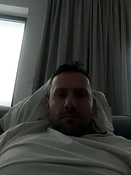 Snapshot of defaktor chatting on February 15, 2:16 pm defaktor online show from February 15, 2:16 pm