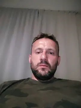 Snapshot of defaktor chatting on June 26, 7:09 pm defaktor online show from June 26, 7:09 pm