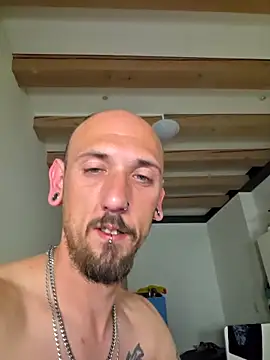 Ninfo920817 online show from April 25, 1:41 pm