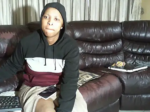 Caramel-Diva online show from March 22, 5:10 am