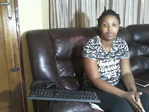 Caramel-Diva online show from February 23, 6:25 am