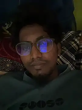 Snapshot of chennai_sexyboy chatting on March 1, 6:13 am chennai sexyboy online show from March 1, 6:13 am