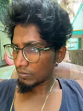 Snapshot of chennai_sexyboy chatting on February 24, 5:19 am chennai sexyboy online show from February 24, 5:19 am