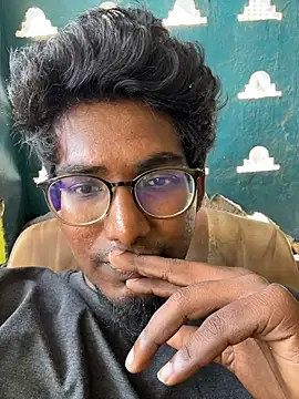 Snapshot of chennai_sexyboy chatting on February 15, 8:35 am chennai sexyboy online show from February 15, 8:35 am