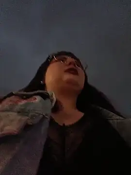 Snapshot of Yulska chatting on February 28, 11:26 pm Yulska online show from February 28, 11:26 pm