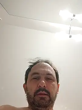 Luluberlu04 online show from April 1, 12:57 am