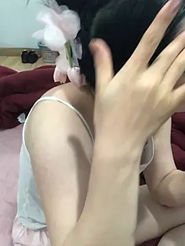 cuty lusy online show from March 26, 1:37 am