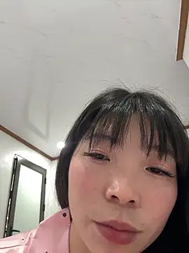 Snapshot of cuty_lusy chatting on February 22, 9:00 am cuty lusy online show from February 22, 9:00 am