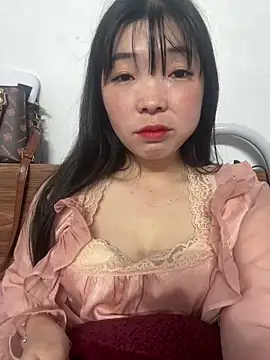 cuty lusy online show from March 13, 3:22 am