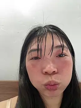 Snapshot of cuty_lusy chatting on February 17, 2:14 pm cuty lusy online show from February 17, 2:14 pm