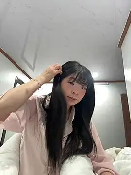 Snapshot of cuty_lusy chatting on February 27, 11:26 pm cuty lusy online show from February 27, 11:26 pm