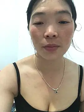 cuty lusy online show from May 16, 12:26 pm