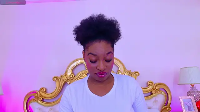 Snapshot of NatashaSilvers chatting on February 25, 12:38 pm NatashaSilvers online show from February 25, 12:38 pm