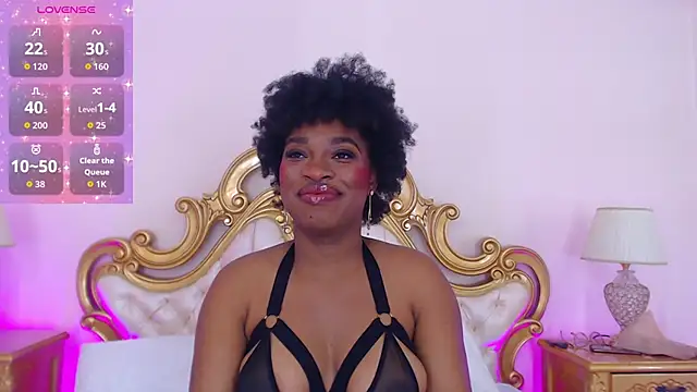 Snapshot of NatashaSilvers chatting on February 17, 11:40 am NatashaSilvers online show from February 17, 11:40 am