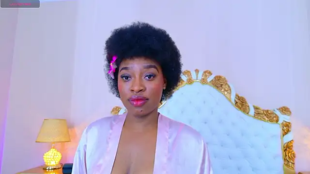 Snapshot of NatashaSilvers chatting on February 24, 6:53 pm NatashaSilvers online show from February 24, 6:53 pm