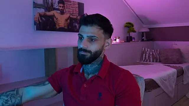 Snapshot of TristanGrey chatting on February 28, 7:08 am TristanGrey online show from February 28, 7:08 am