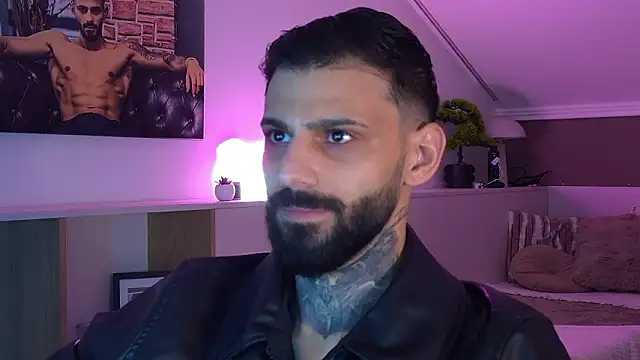 Snapshot of TristanGrey chatting on February 26, 6:46 am TristanGrey online show from February 26, 6:46 am