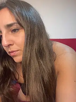 Latinaelisa online show from April 12, 2:48 am