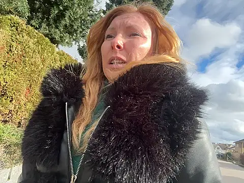 Snapshot of JenyJanys chatting on February 20, 1:57 pm JenyJanys online show from February 20, 1:57 pm