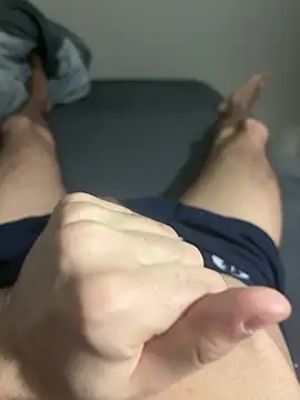 emirro21 online show from March 3, 8:05 pm