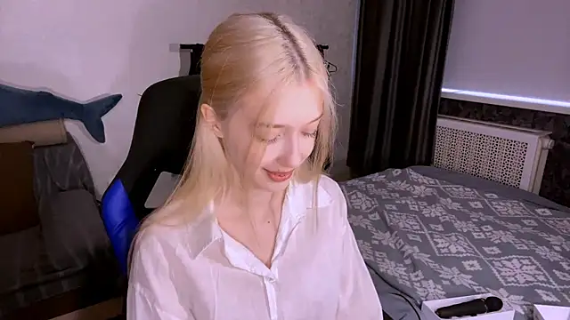 TaliCaan online show from April 3, 11:05 am