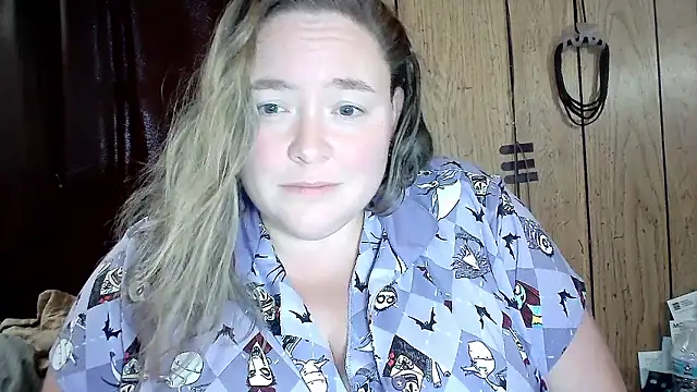 ladylynn13 online show from February 12, 7:13 pm