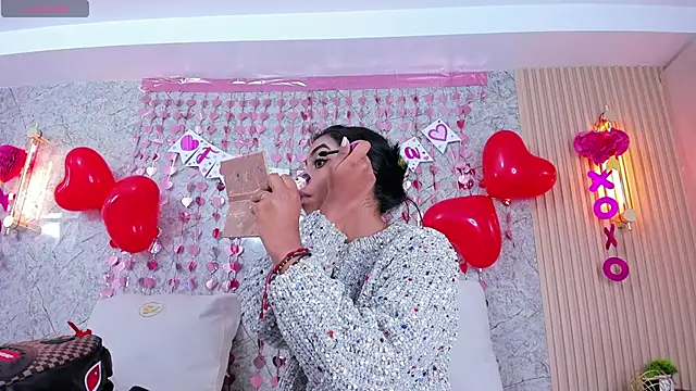 Snapshot of eva_lain chatting on February 16, 11:31 am eva lain online show from February 16, 11:31 am