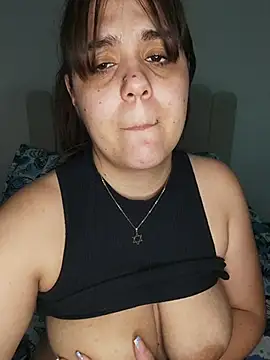 its lauu  online show from April 8, 5:20 am