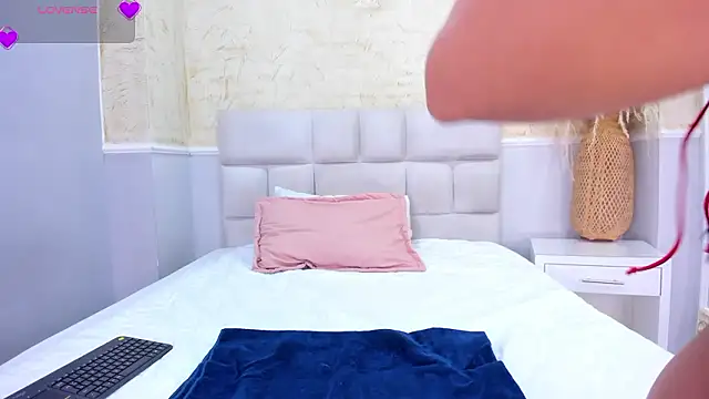 JazminMonroee  online show from March 27, 4:43 am