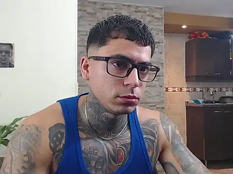 maxstrom111 online show from February 11, 1:11 pm