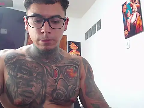 maxstrom111 online show from February 26, 3:28 am