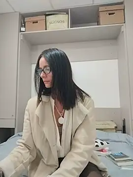 SophiaRemington online show from May 9, 3:26 pm