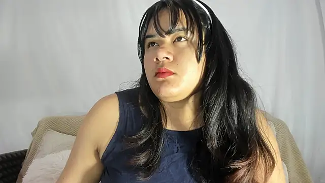 lumi bellx online show from April 11, 5:15 am