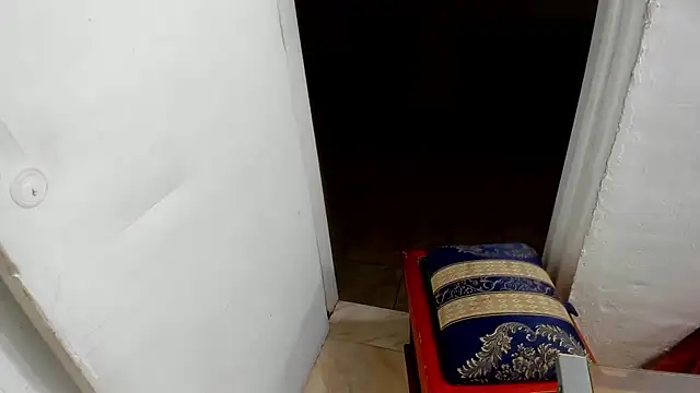 Kimmy london19 online show from February 12, 1:49 am