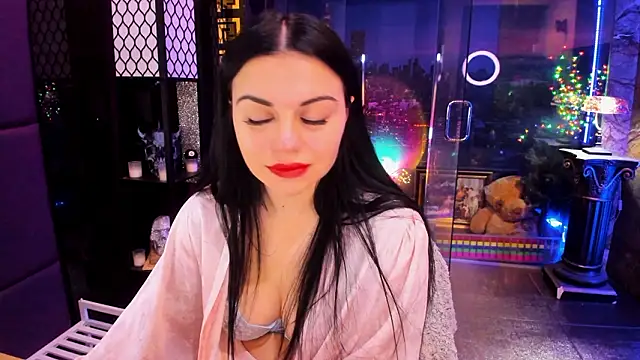 Snapshot of sunn_ooo chatting on February 19, 7:27 am sunn ooo online show from February 19, 7:27 am