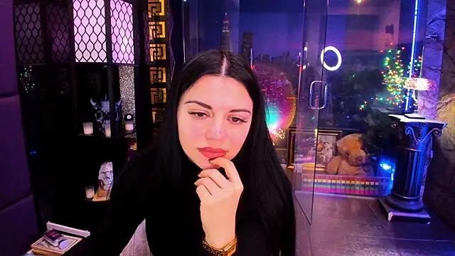 sunn ooo online show from March 31, 7:10 am