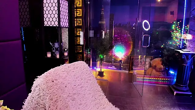 Snapshot of sunn_ooo chatting on June 26, 5:46 am sunn ooo online show from June 26, 5:46 am