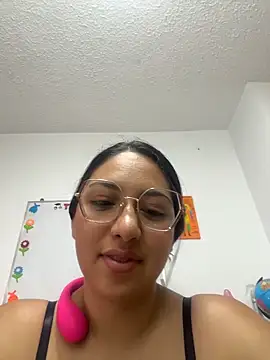 Victoria Lusty online show from April 7, 9:38 pm