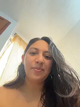 Victoria Lusty online show from February 25, 9:25 pm