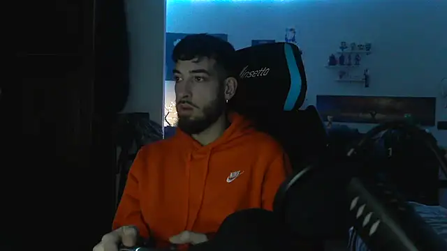 maestroboris95 online show from February 13, 11:49 pm