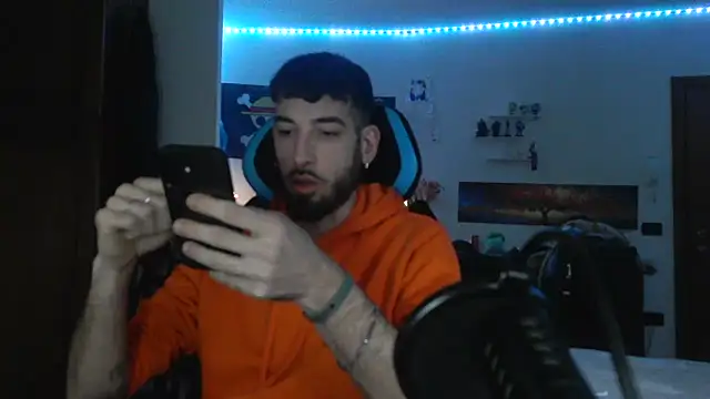 maestroboris95 online show from February 14, 3:01 pm