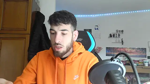 maestroboris95 online show from February 21, 11:23 am