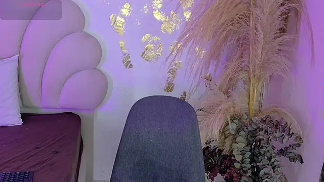 sabrina lafaux cr online show from March 31, 7:38 pm