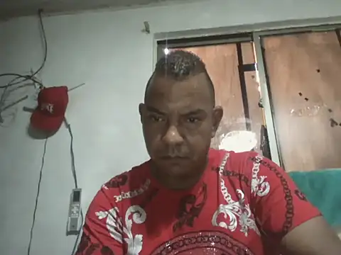 Quillero18 online show from May 20, 8:39 pm