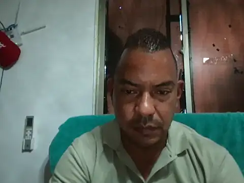 Quillero18 online show from February 23, 3:23 pm