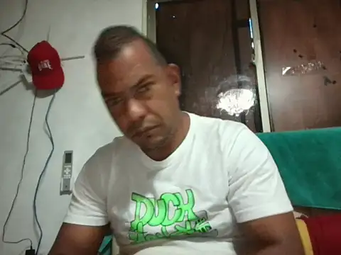 Quillero18 online show from February 27, 2:06 pm