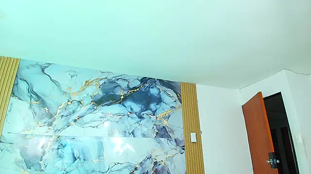 evelin 24  online show from March 24, 1:33 pm